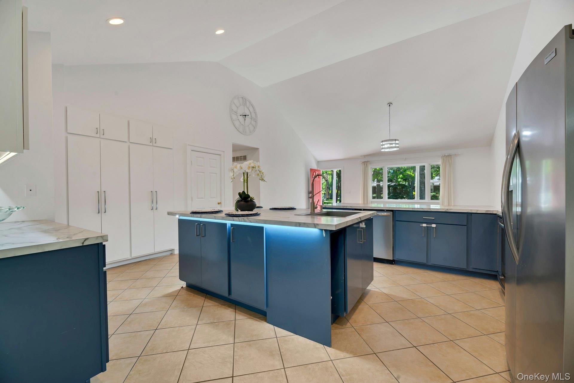46 Sherwood Road Property Photo 11