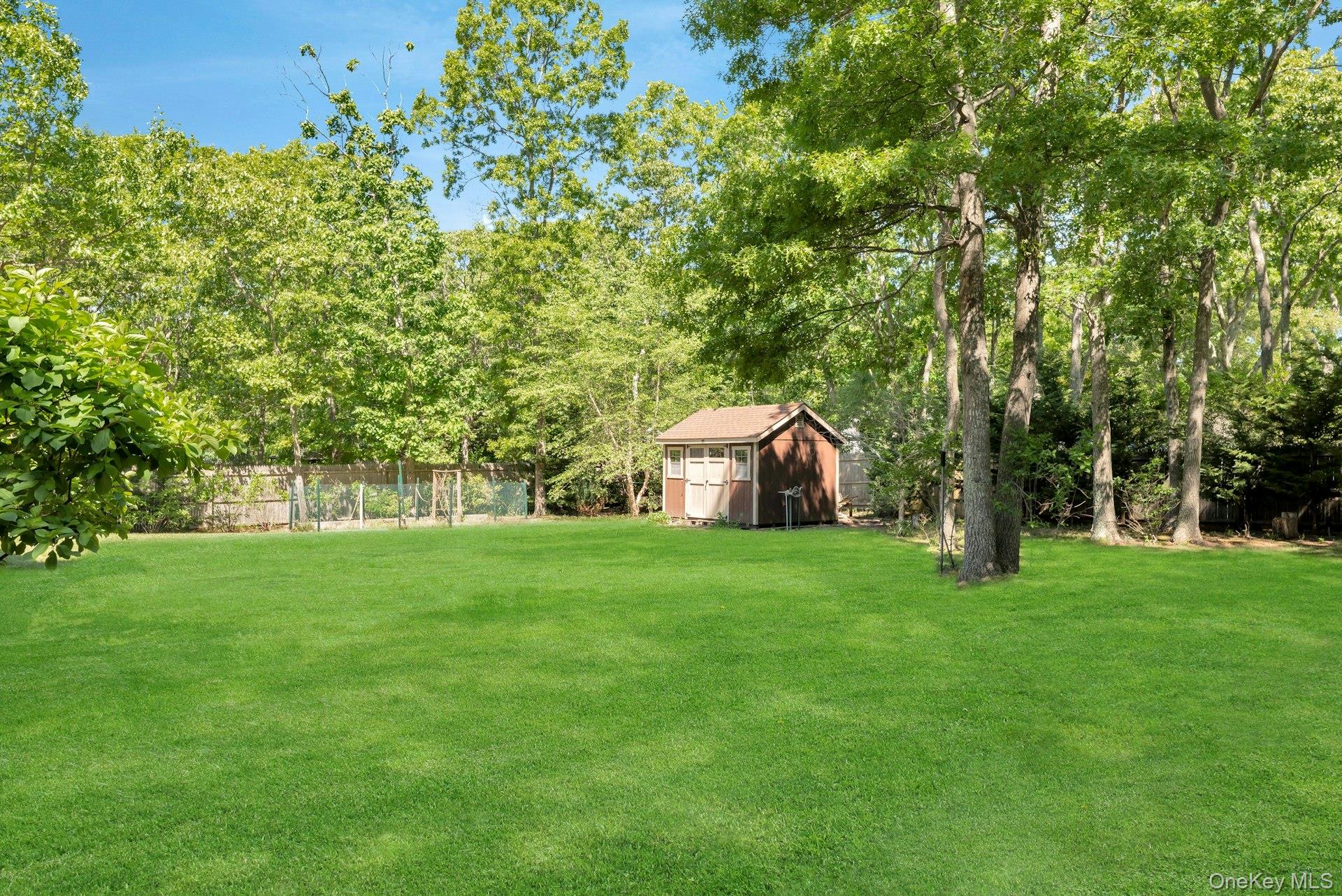 46 Sherwood Road Property Photo 38