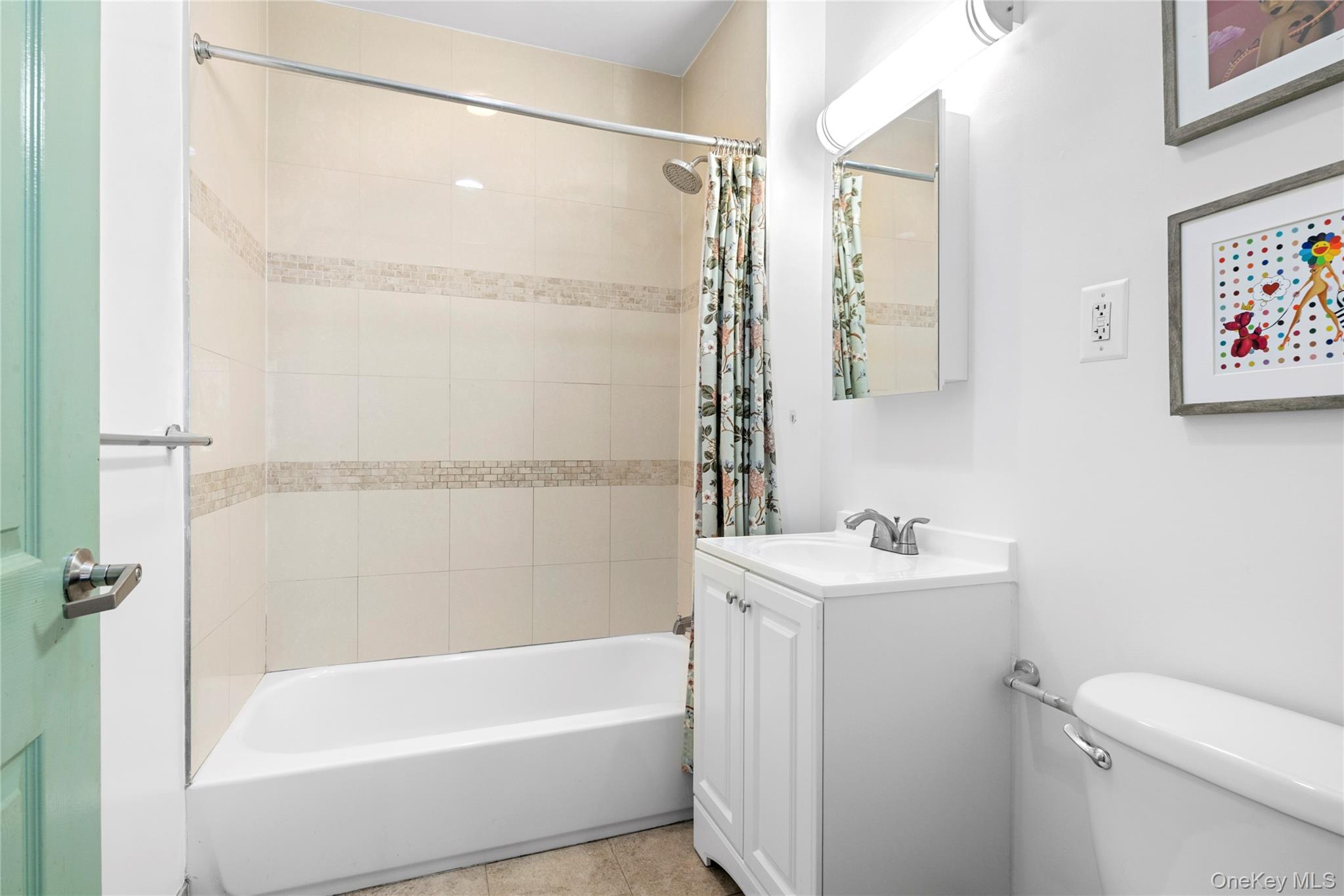 108 Odell Clark Place 5c Property Photo 5