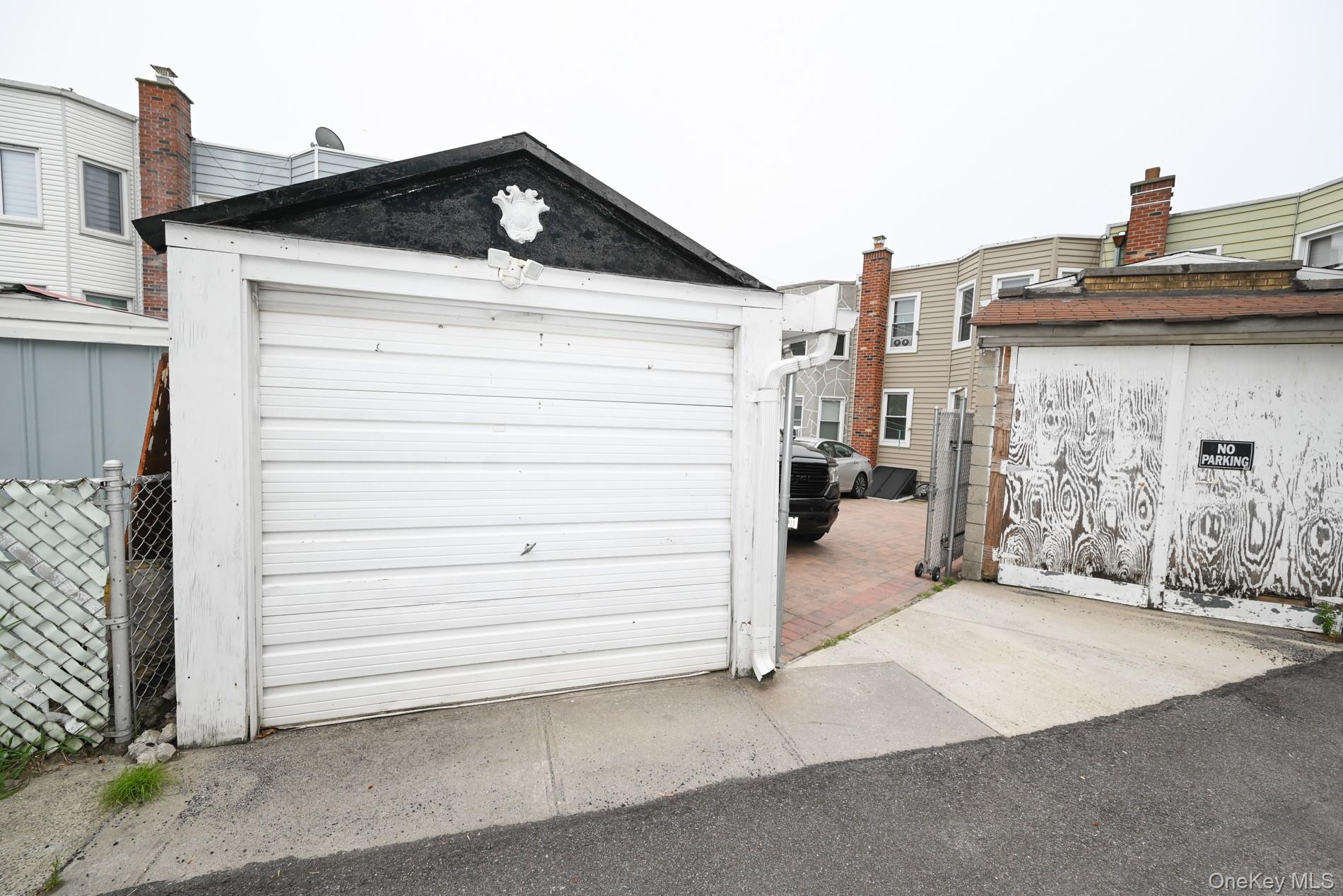6062 Flushing Avenue Property Photo 19