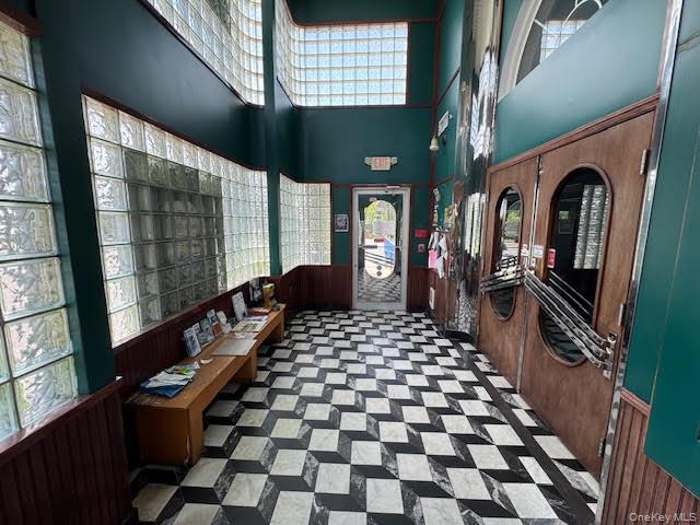909 Union Avenue Property Photo 7