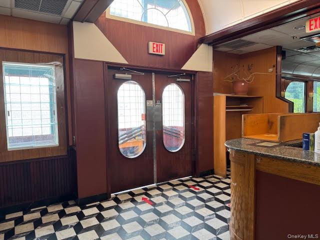 909 Union Avenue Property Photo 40