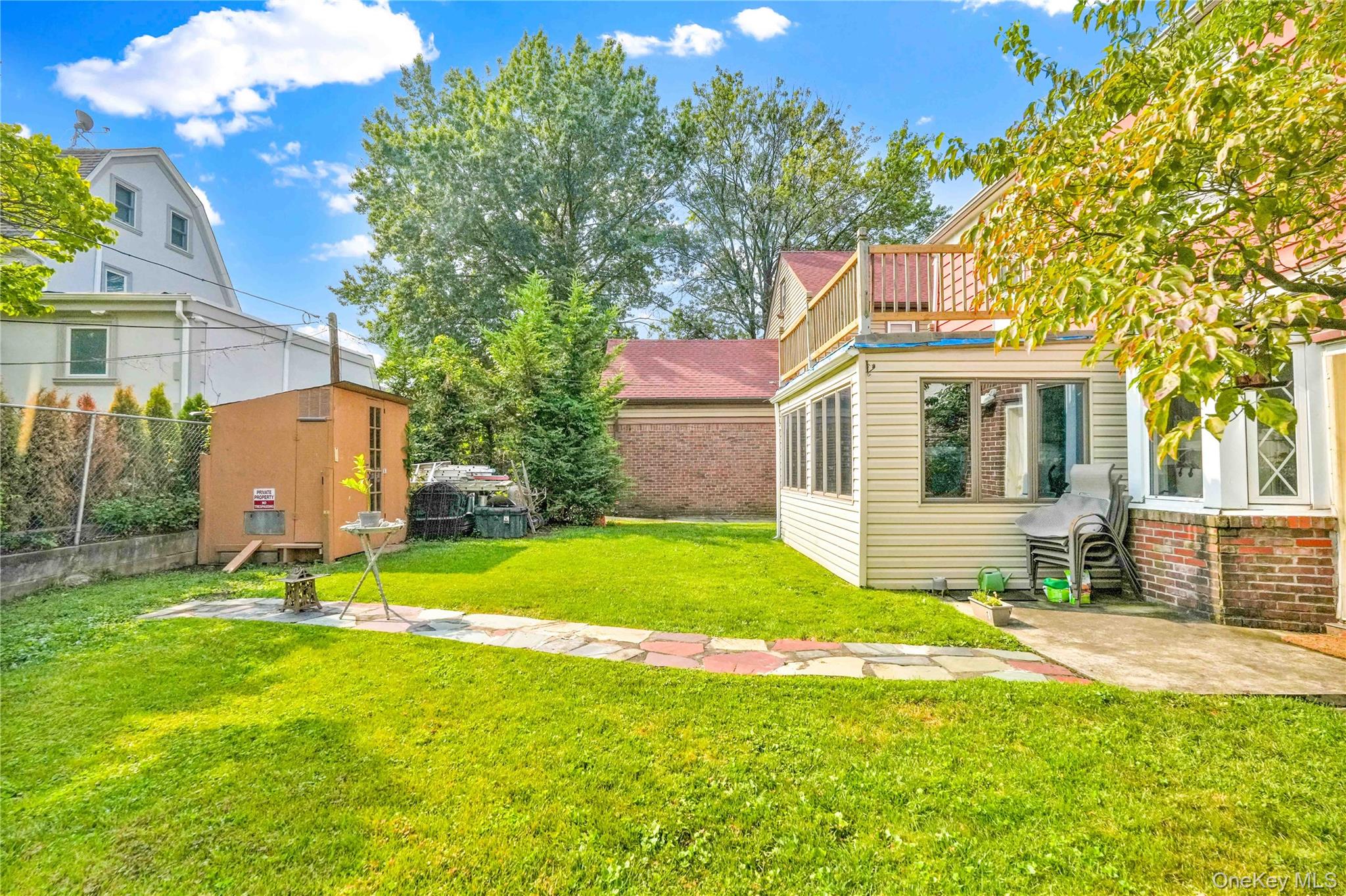 3029 143rd Street Property Photo 9