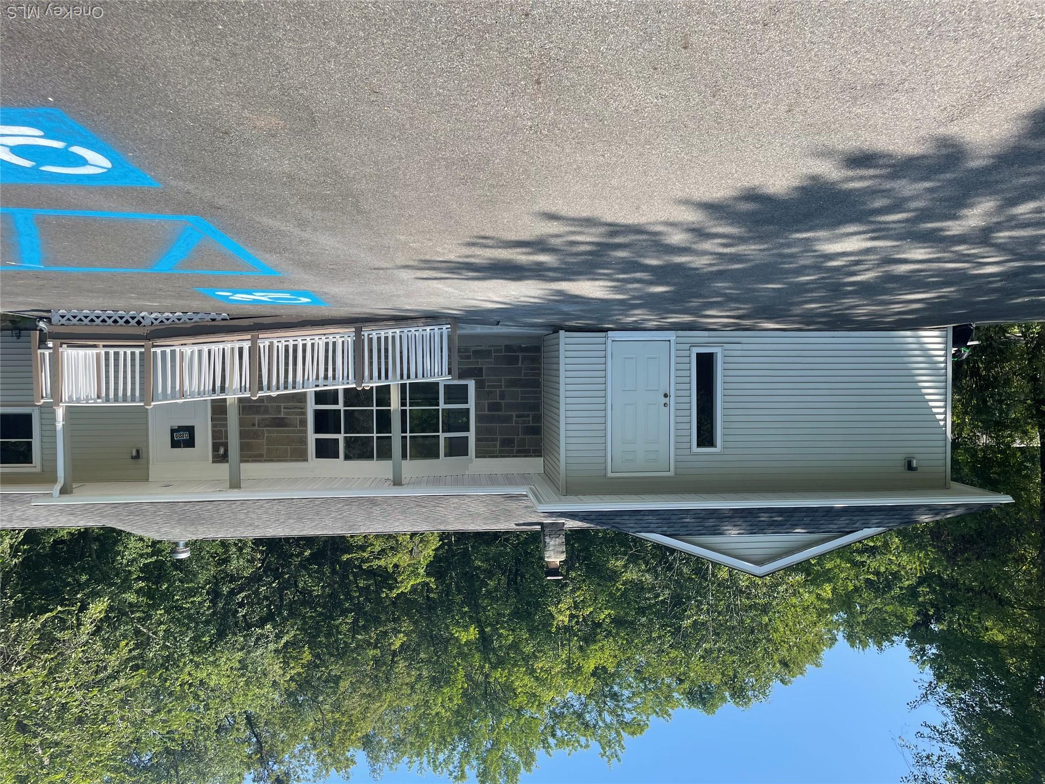 169 N Plank Road Property Photo 2