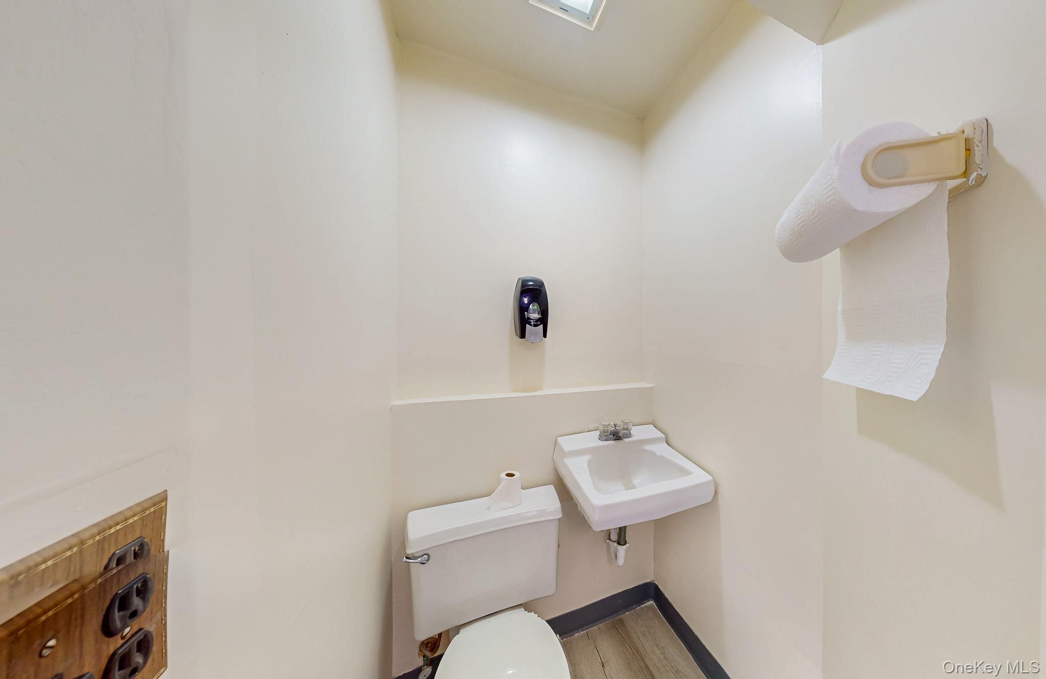 169 N Plank Road Property Photo 14