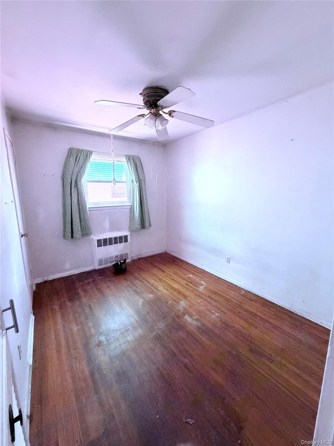 11815 Springfield Boulevard Property Photo 8