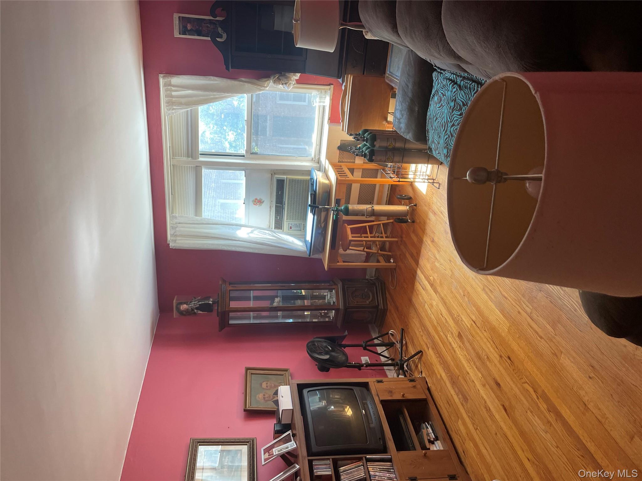 5614 Netherland Avenue 4a Property Photo 13