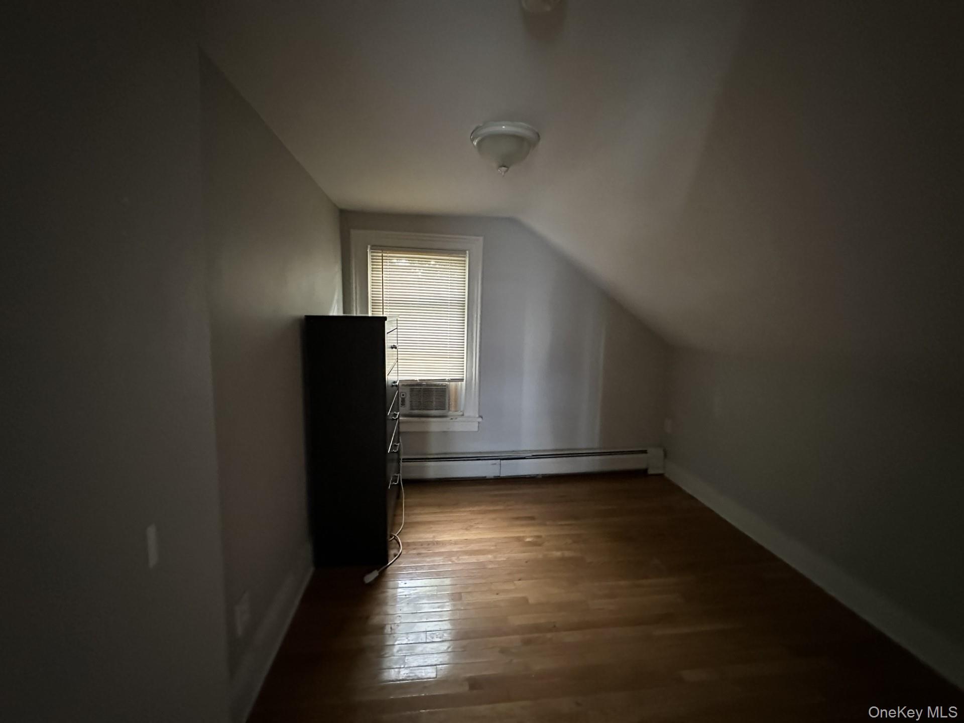 10 N Prospect Street Property Photo 3