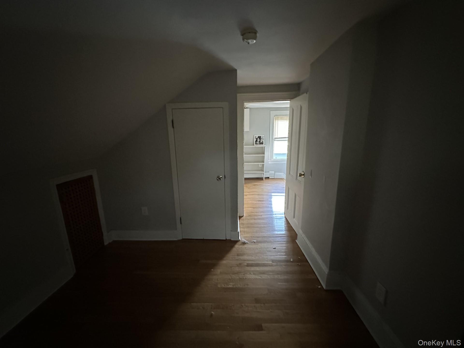 10 N Prospect Street Property Photo 4
