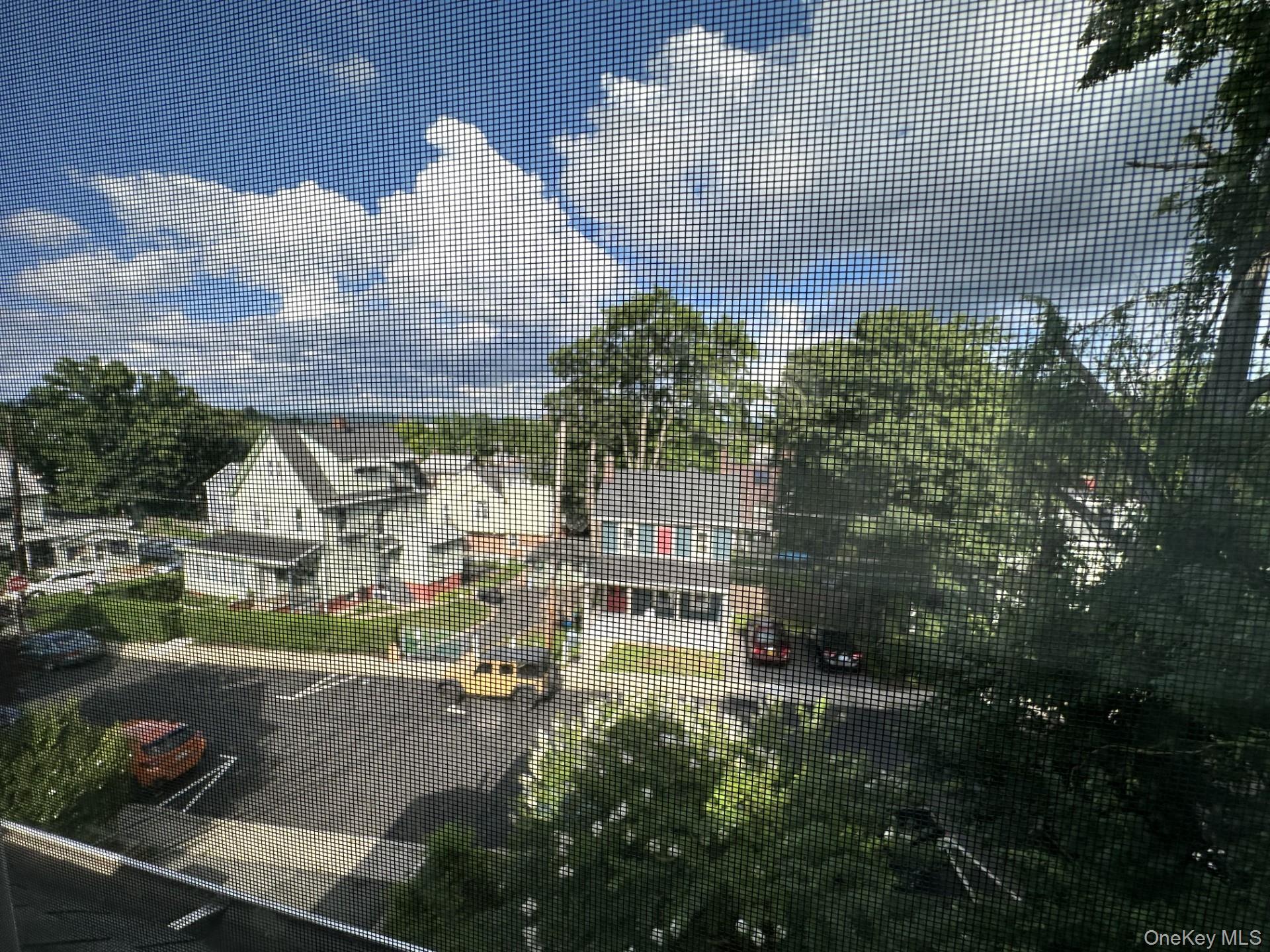 10 N Prospect Street Property Photo 7