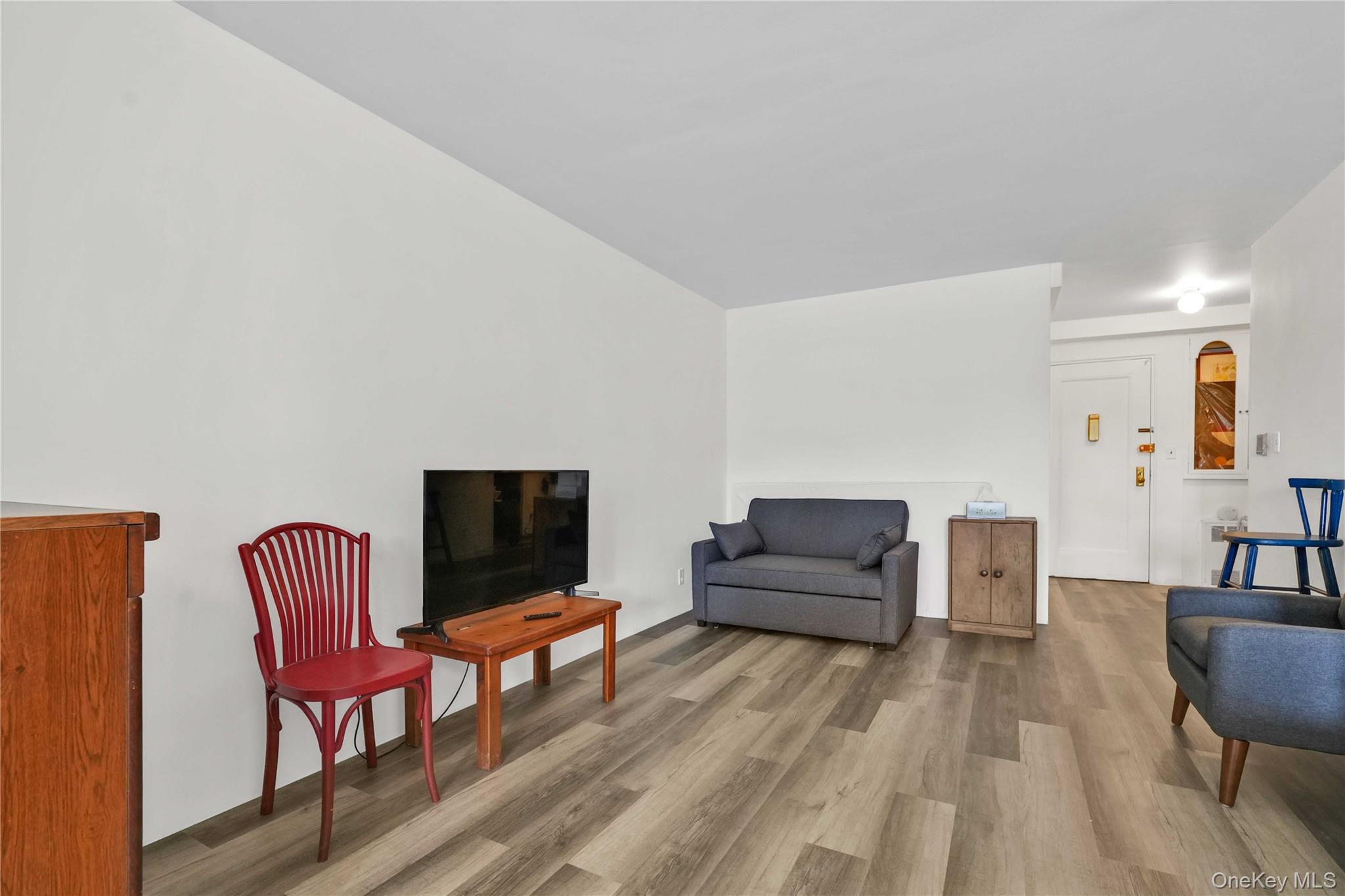 35-51 85th Street 5n Property Photo 5