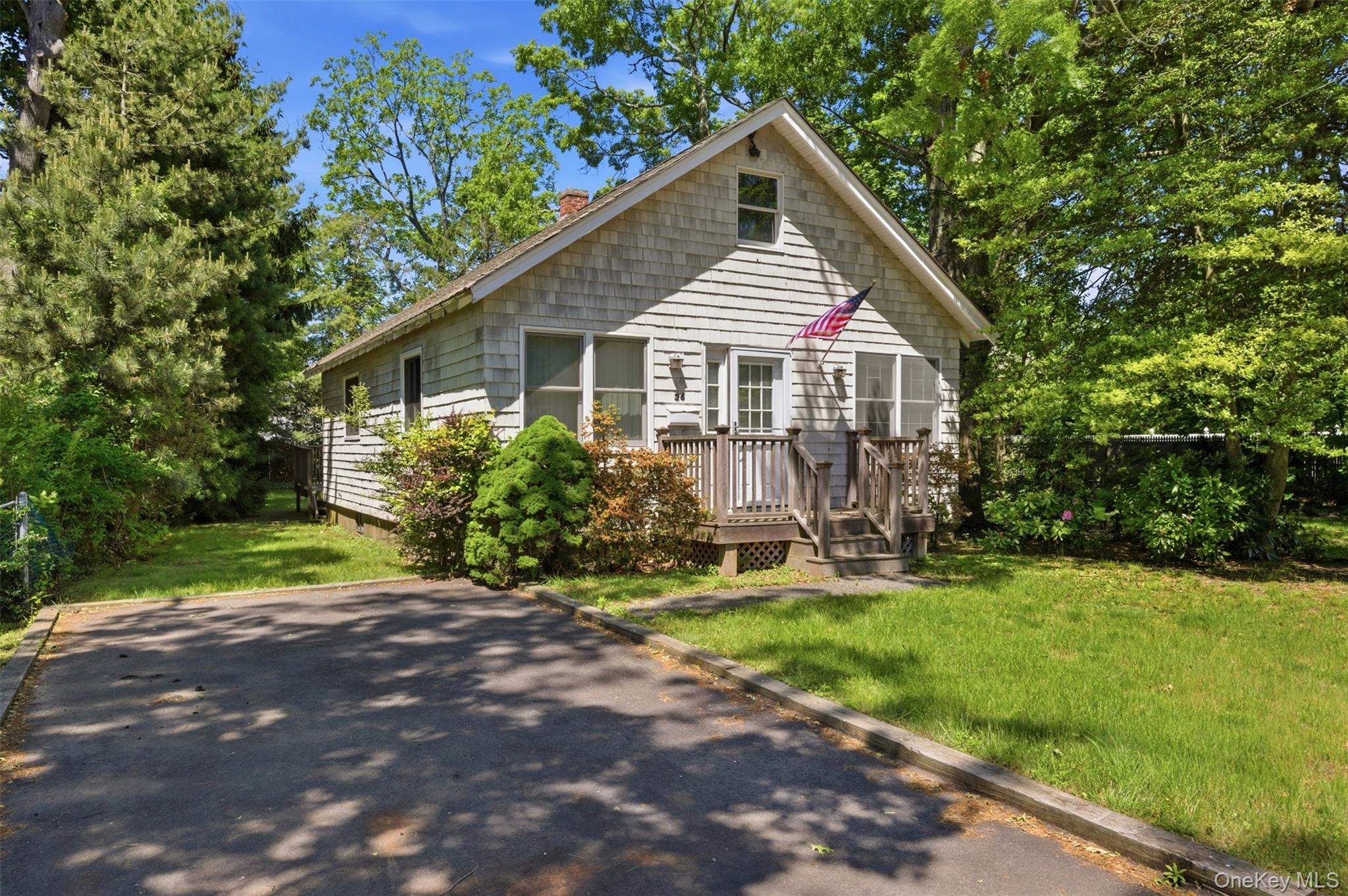 26 Garfield Avenue Property Photo 3