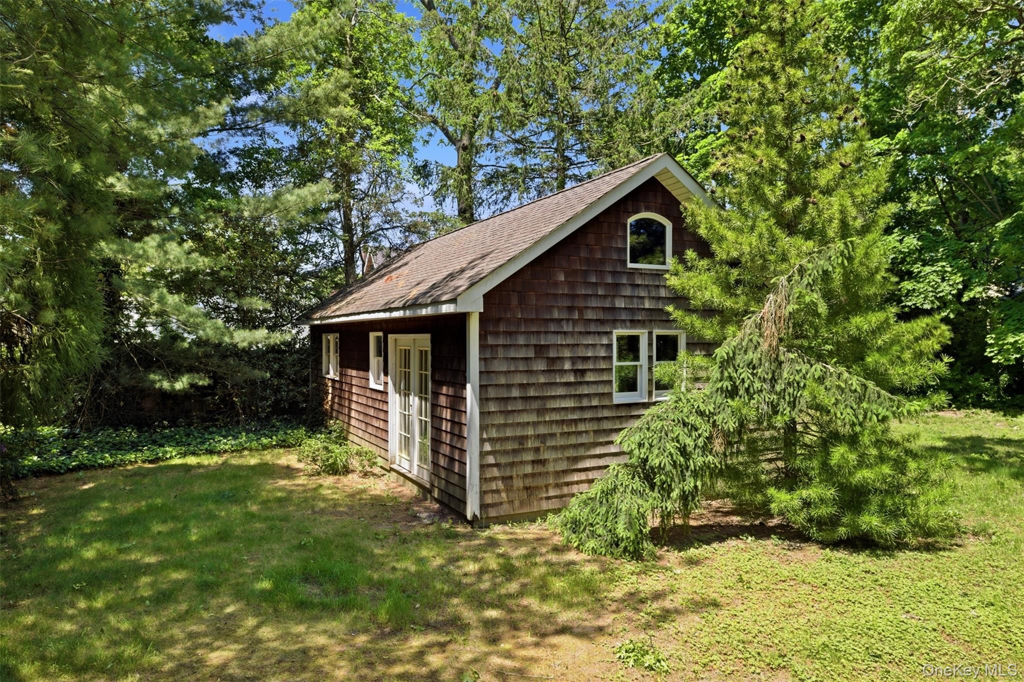 26 Garfield Avenue Property Photo 24