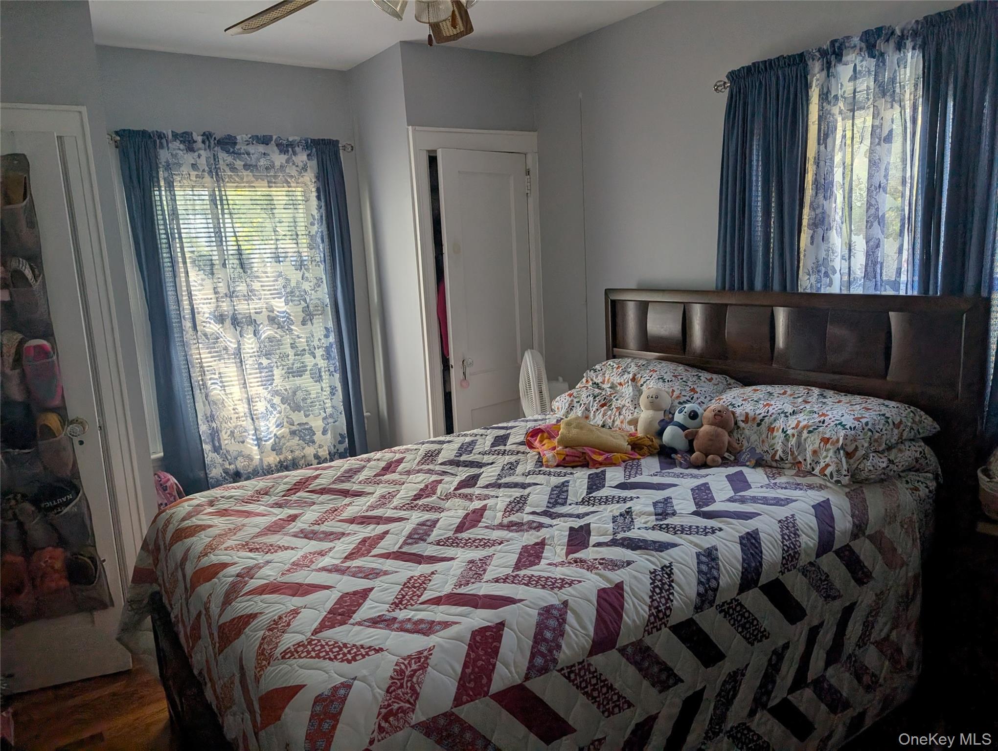 186 Westbury Boulevard Property Photo 3