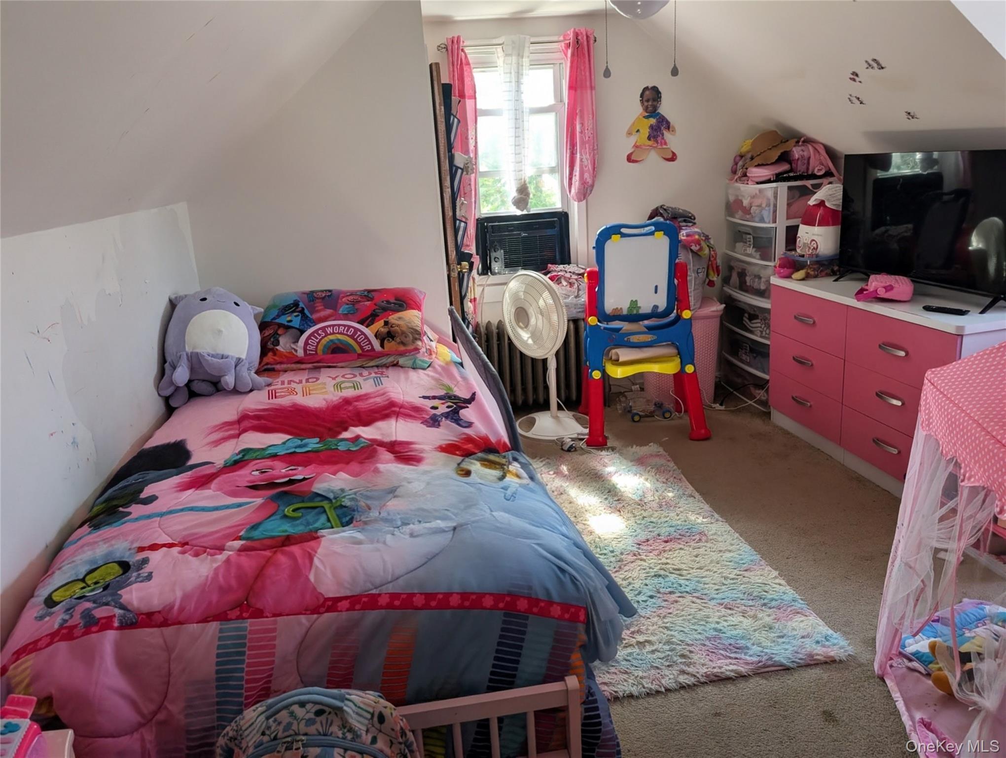 186 Westbury Boulevard Property Photo 17