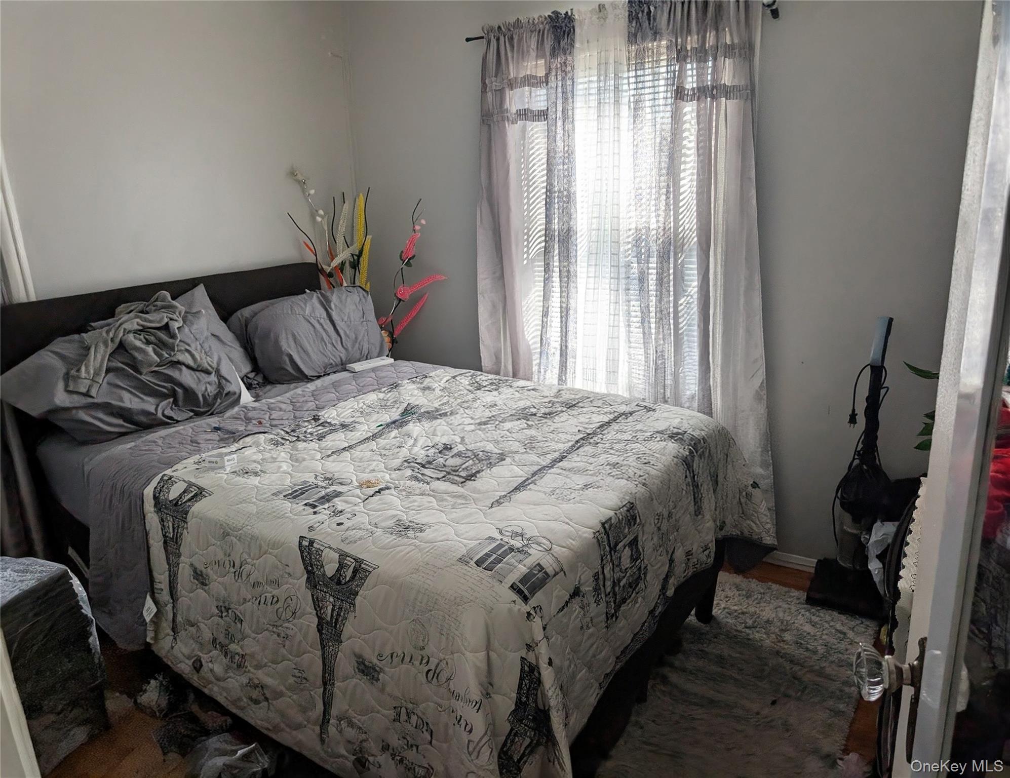 186 Westbury Boulevard Property Photo 25