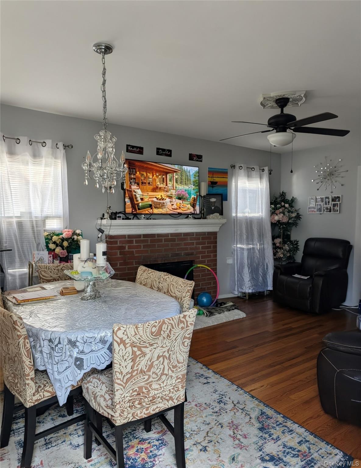 186 Westbury Boulevard Property Photo 29