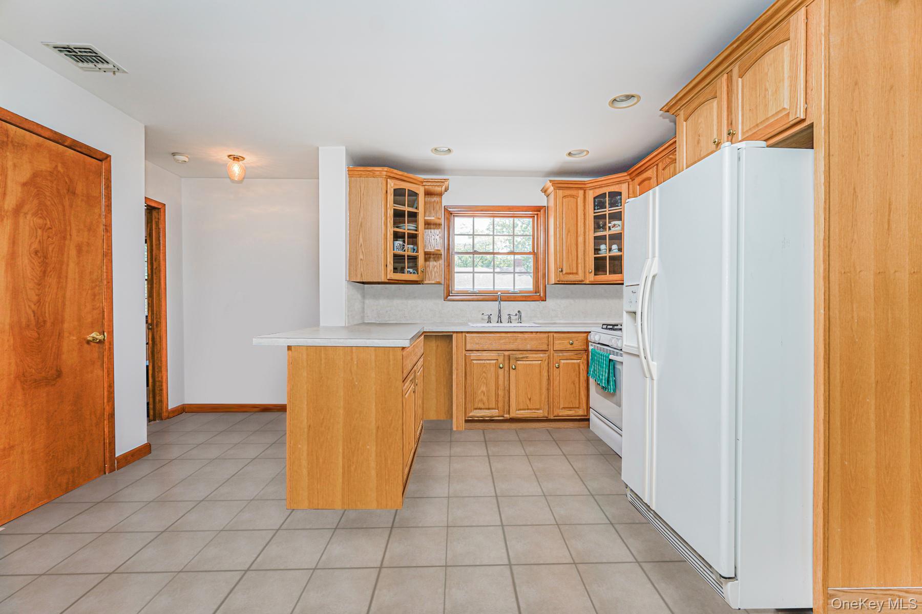 74 Longfellow Avenue Property Photo 35