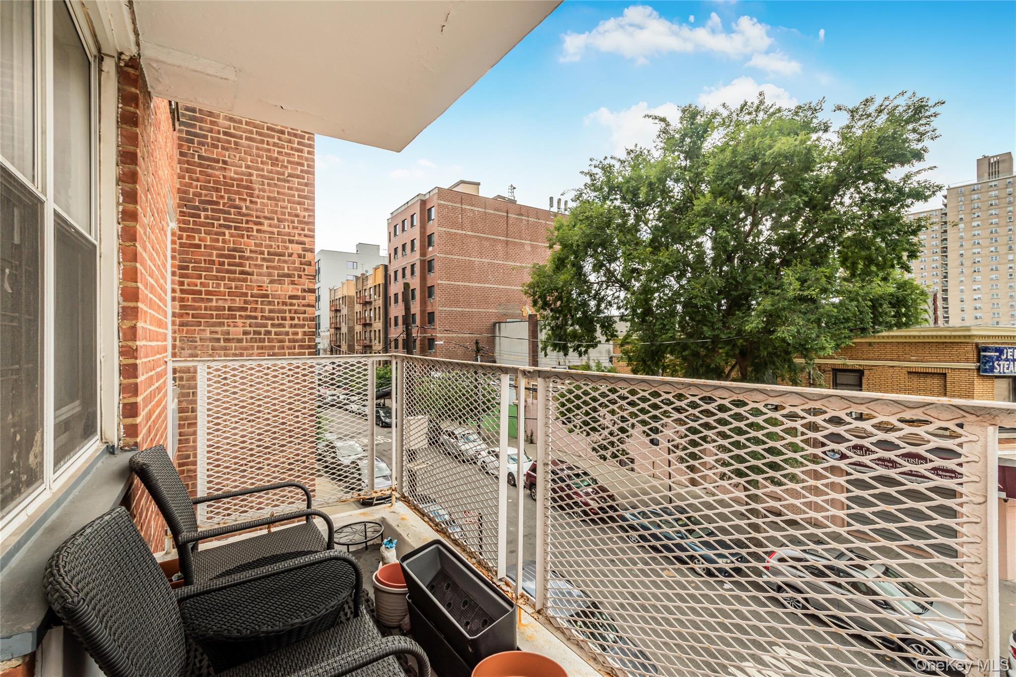 3201 Grand Concourse 2e Property Photo 2