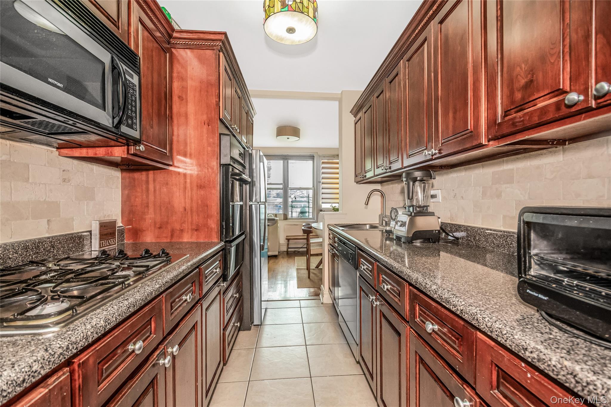 3201 Grand Concourse 2e Property Photo 8