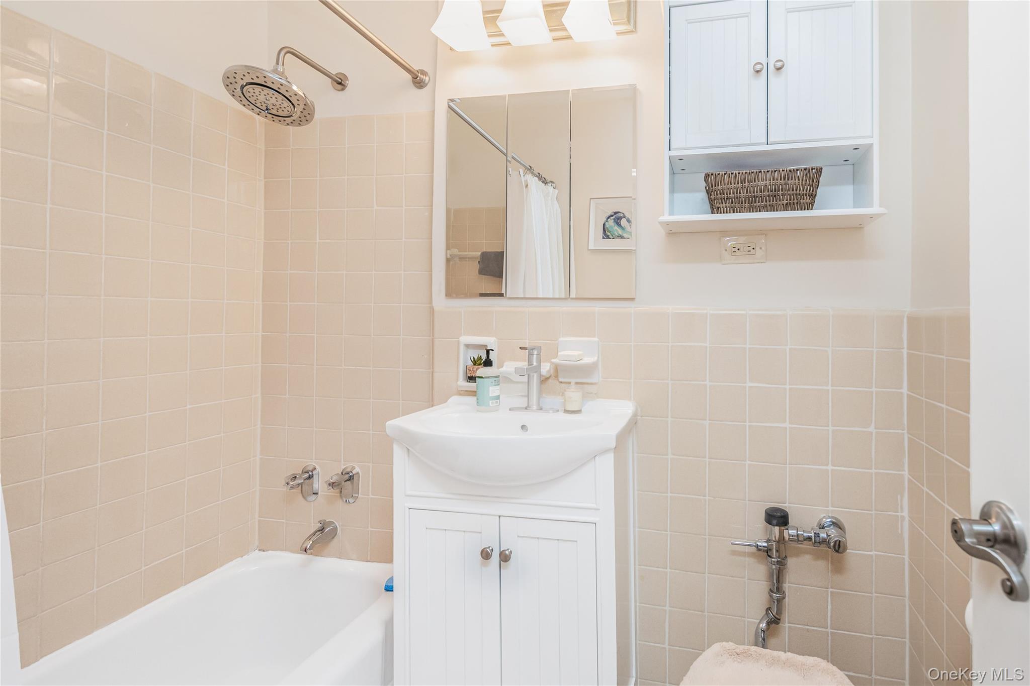 3201 Grand Concourse 2e Property Photo 11