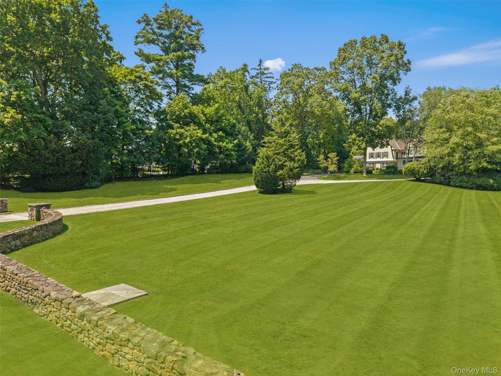 65 Garden Road Property Photo 5