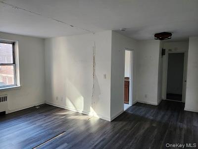 485 Bronx River B15 Property Photo 3