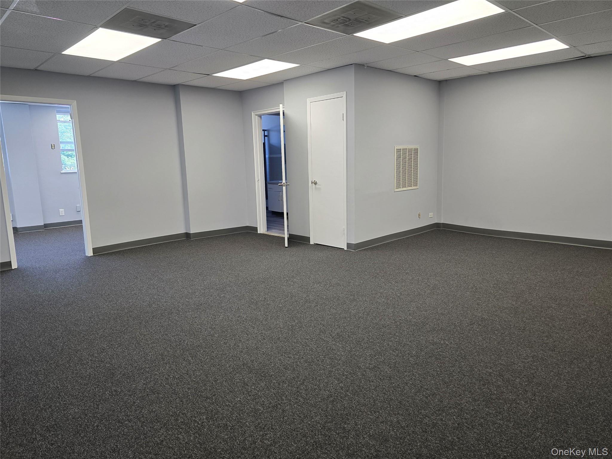 171 Deer Park Avenue 3 Property Photo 4
