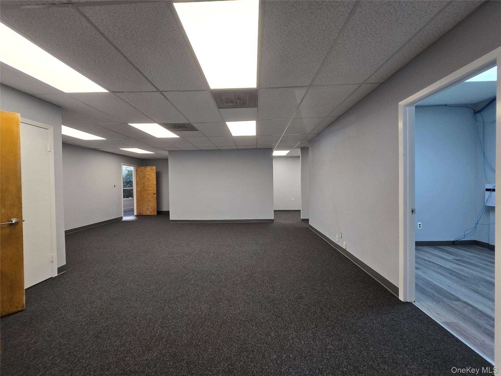 171 Deer Park Avenue 3 Property Photo 9
