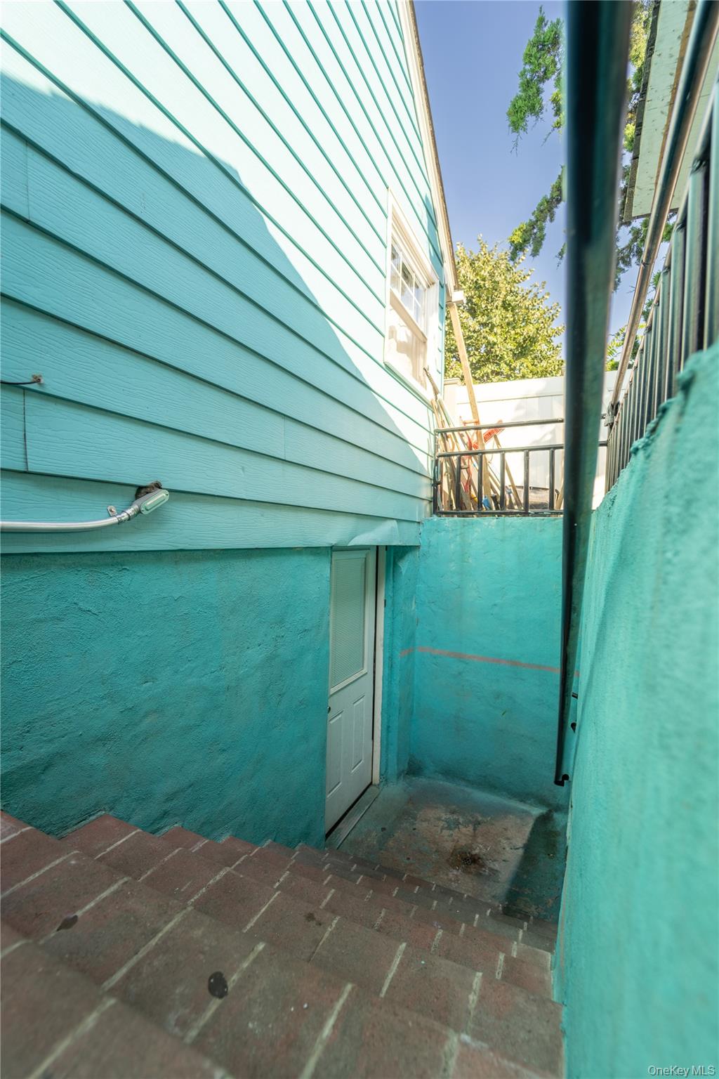 731 Planders Avenue Property Photo 9