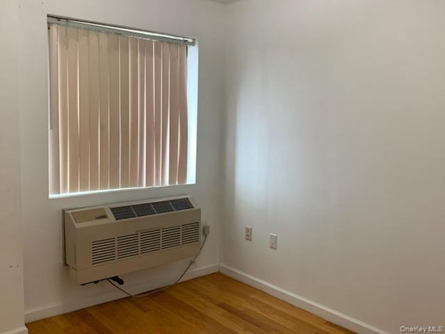 8523 Broadway 9b Property Photo 7