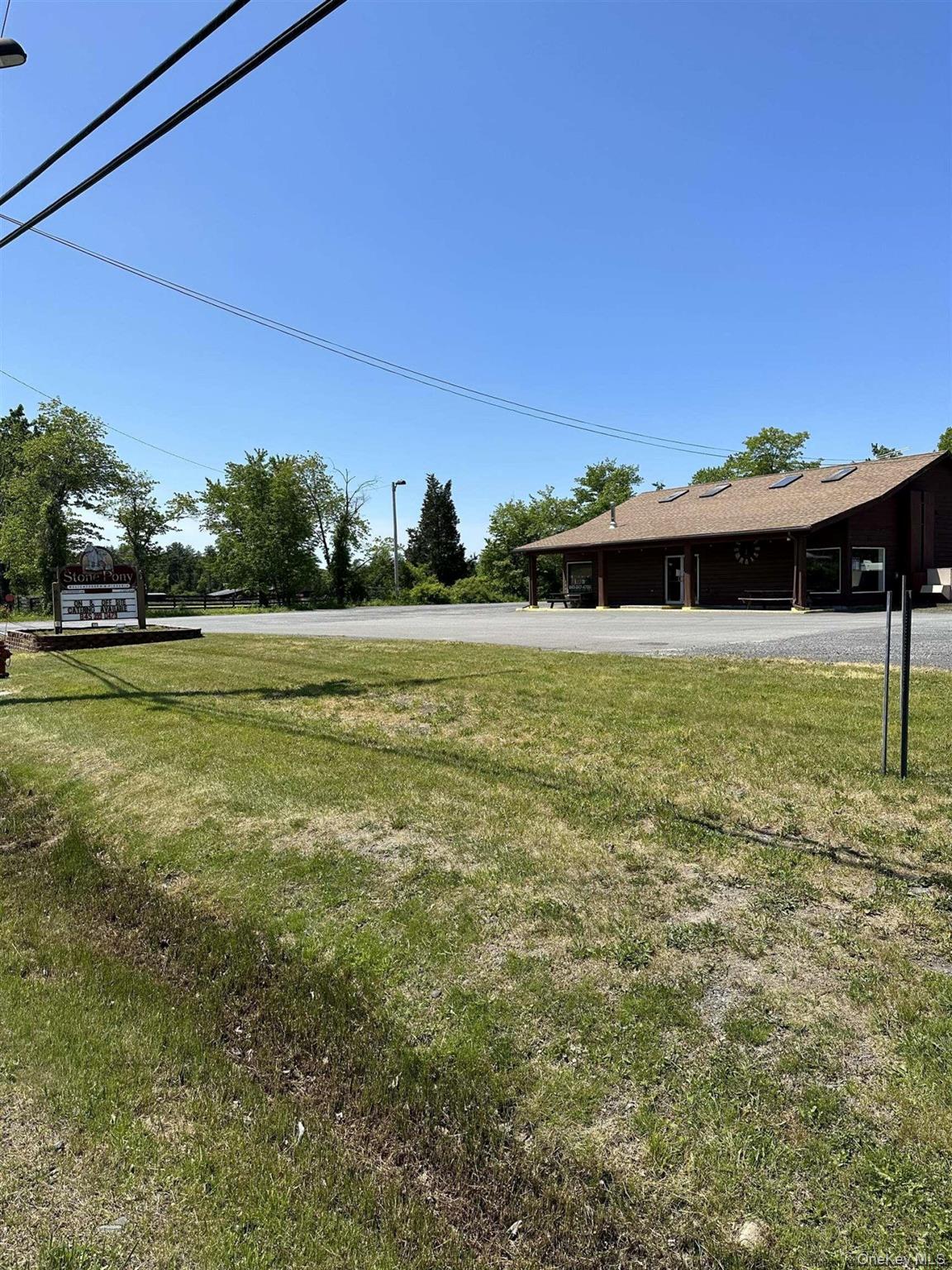 963 Kings Highway Property Photo 7