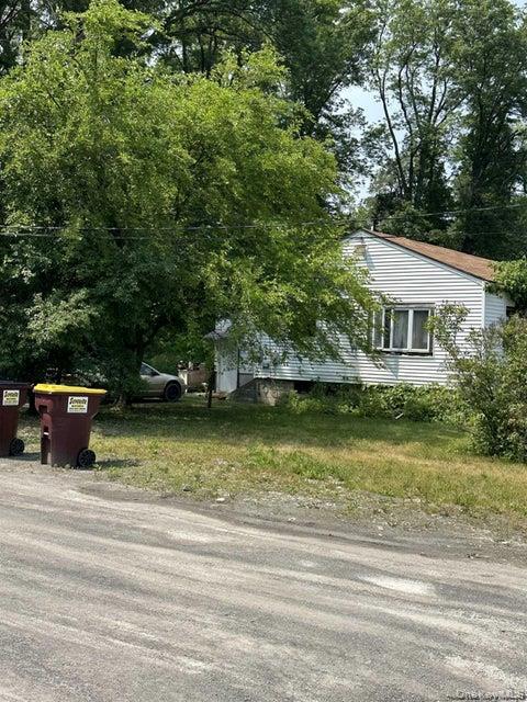 963 Kings Highway Property Photo 11