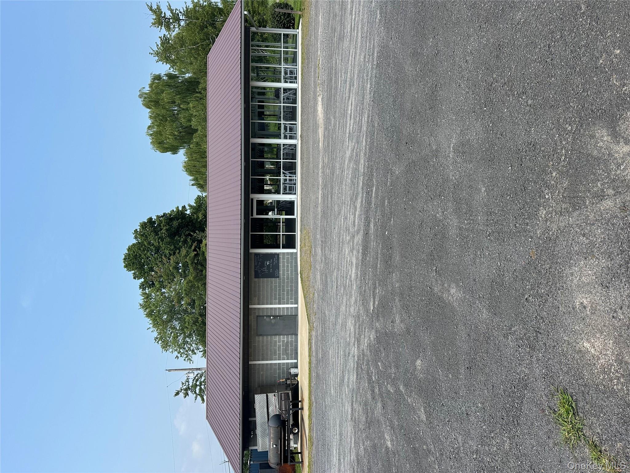963 Kings Highway Property Photo 17
