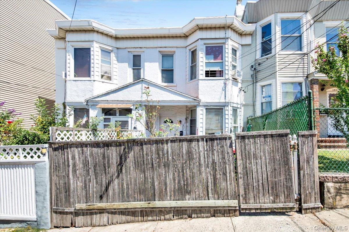 141 Webster Avenue Property Photo 1