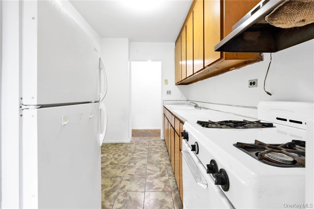 2928 W 5th Street 2c Property Photo 9