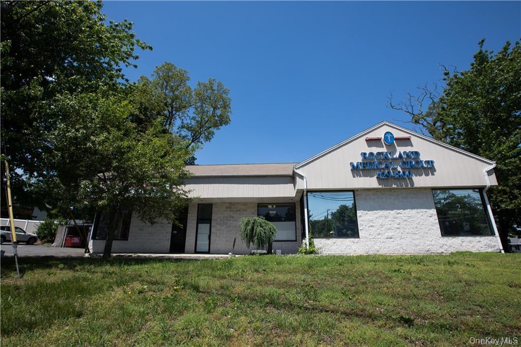 2 Suffern Lane Property Photo 2