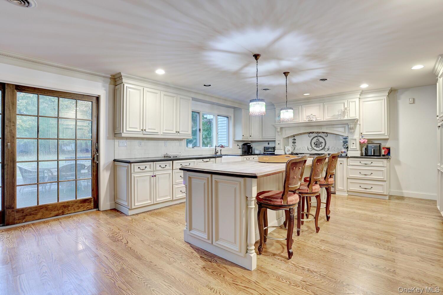 6 Tor Terrace Property Photo 12