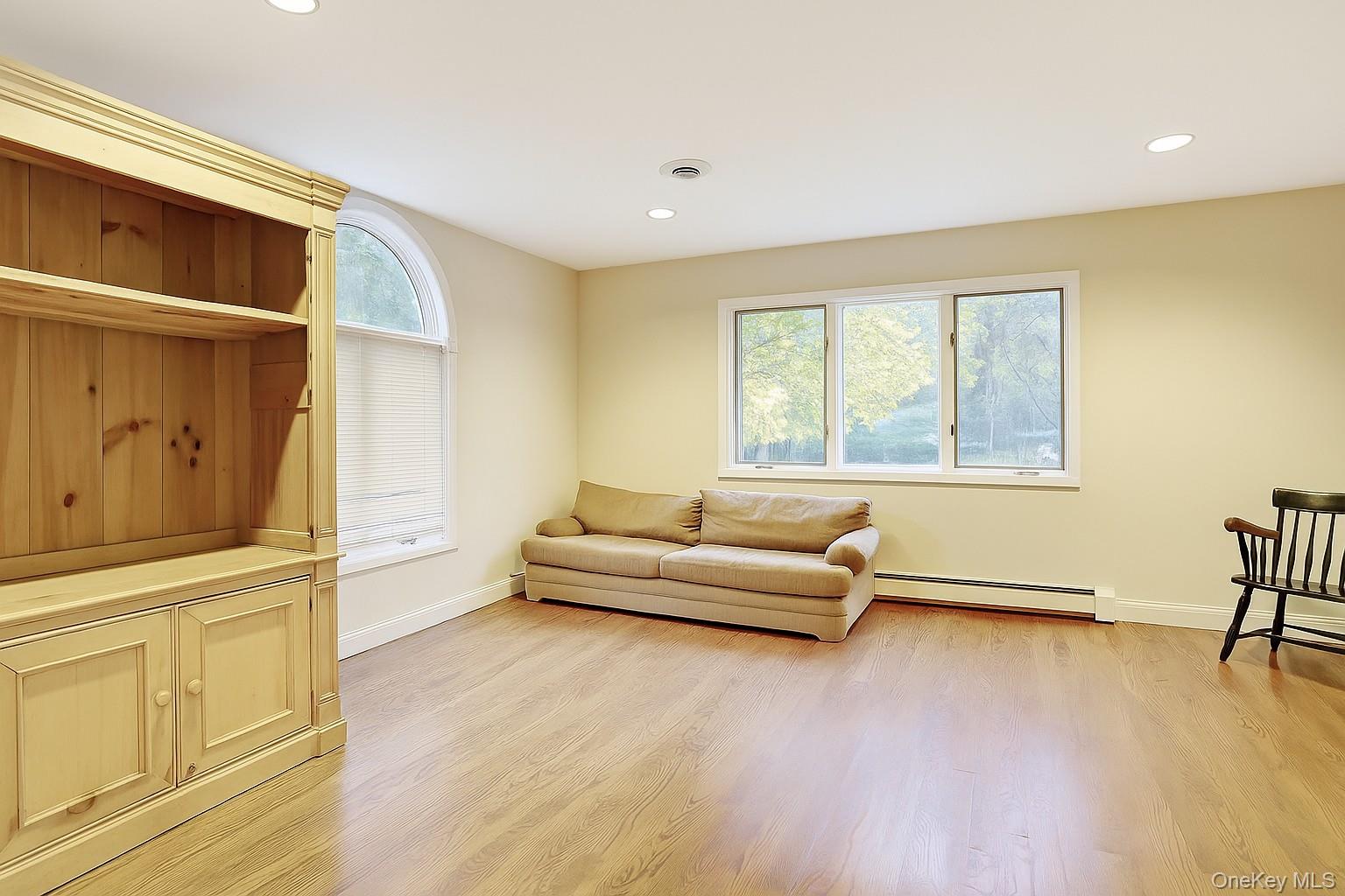 6 Tor Terrace Property Photo 20