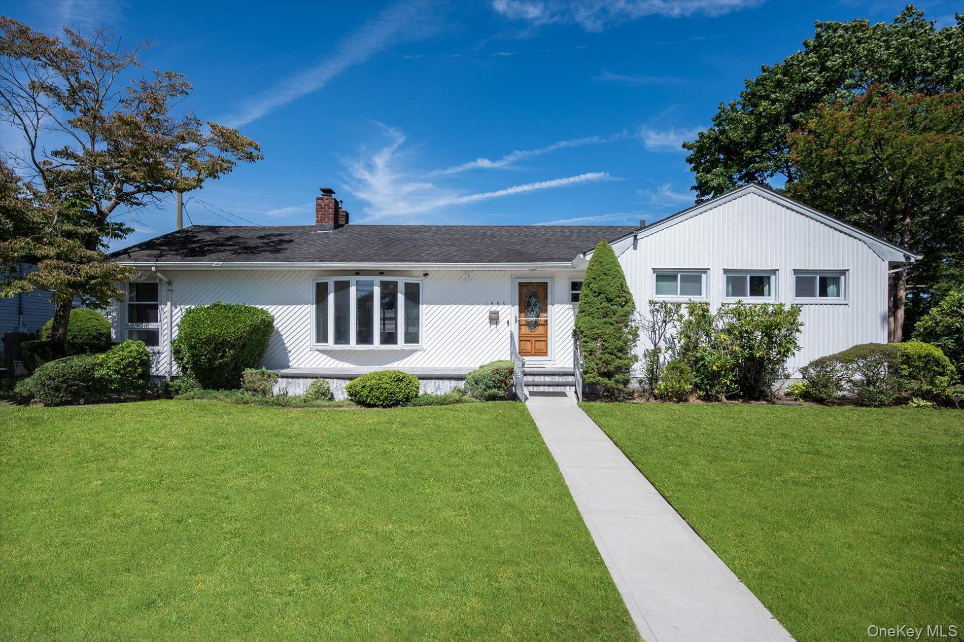 1459 Prospect Avenue Property Photo 1