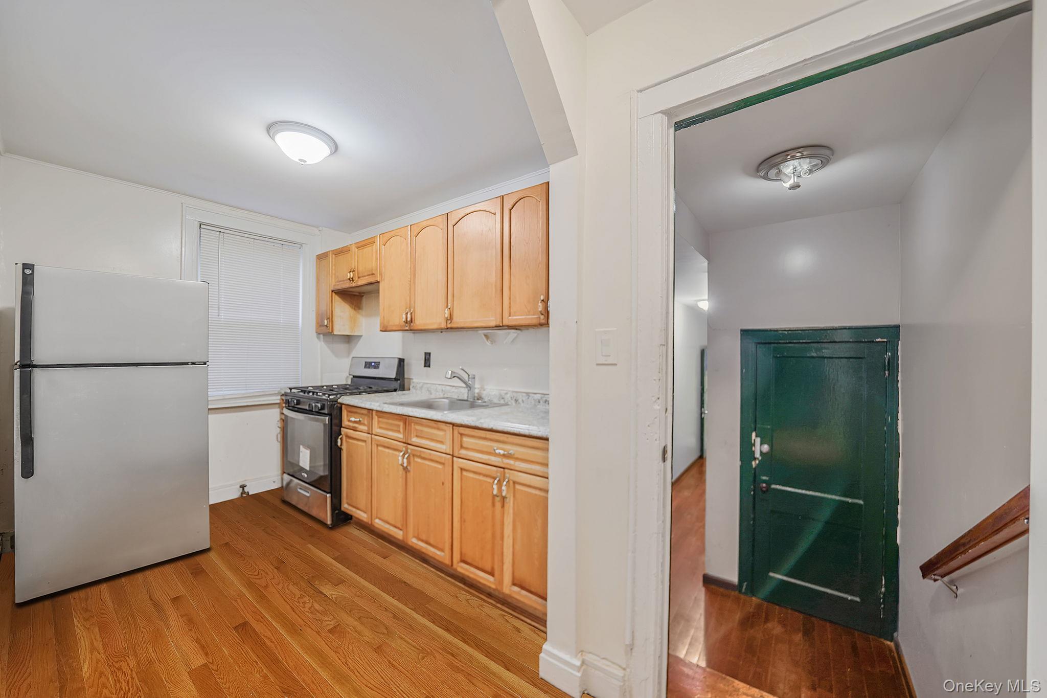 201-07 Linden Boulevard Property Photo 8