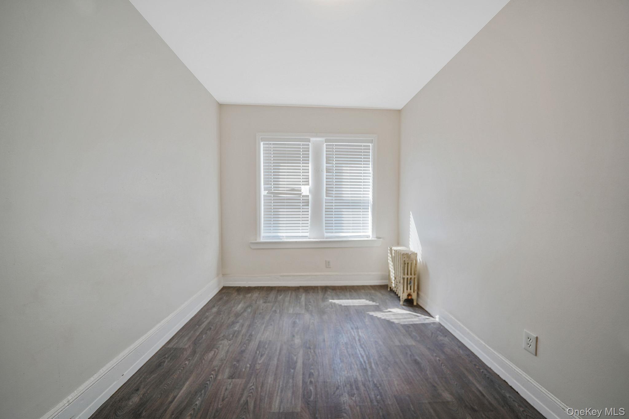 201-07 Linden Boulevard Property Photo 16
