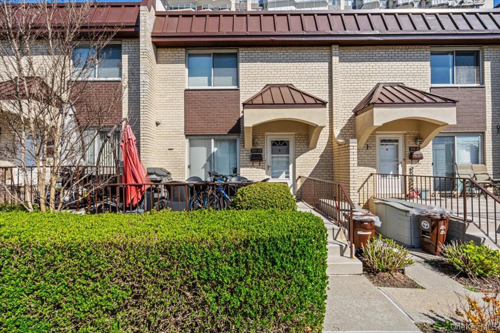 215-29 23rd Avenue Th4 Property Photo 1