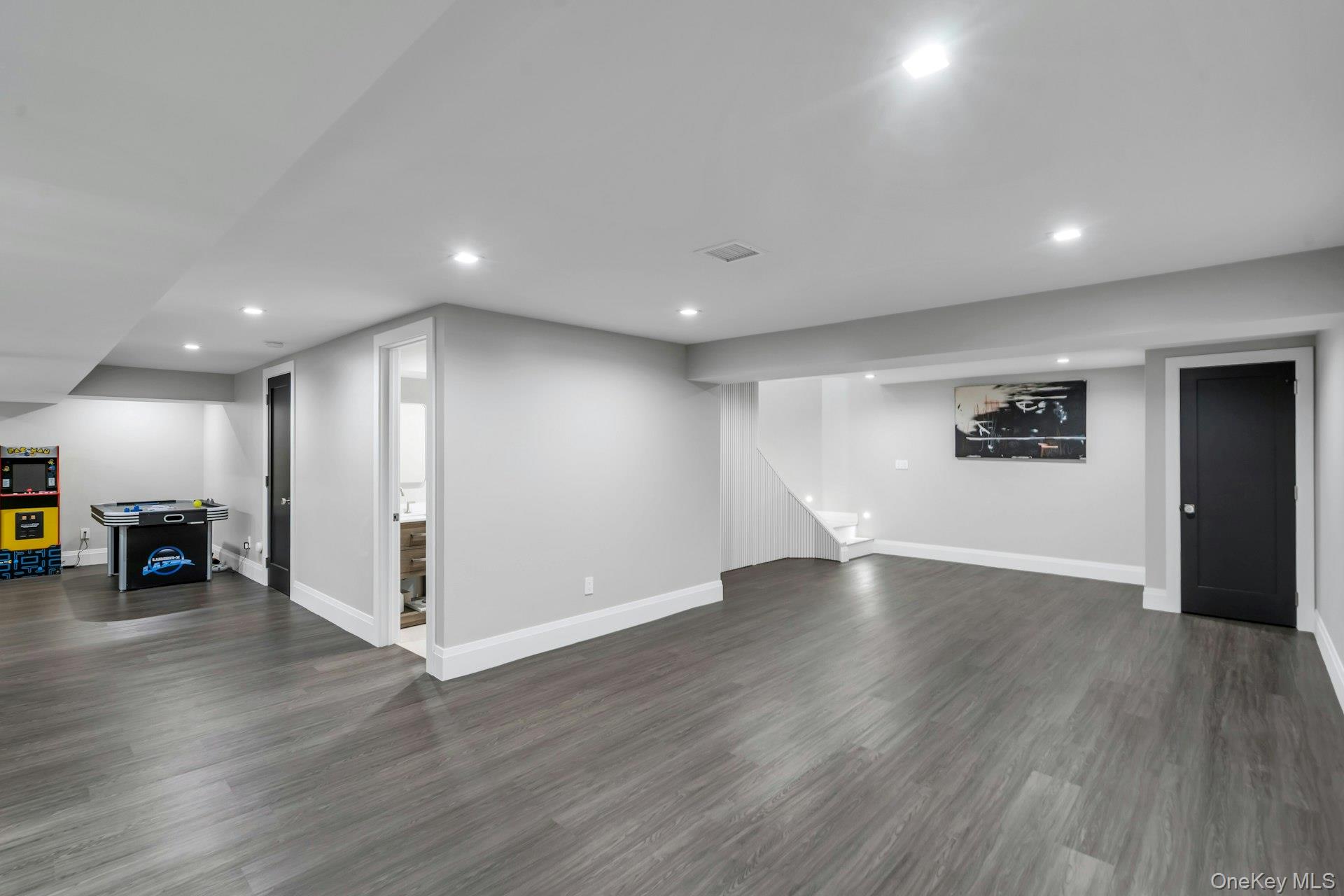 211 Hornbill Drive Property Photo 22