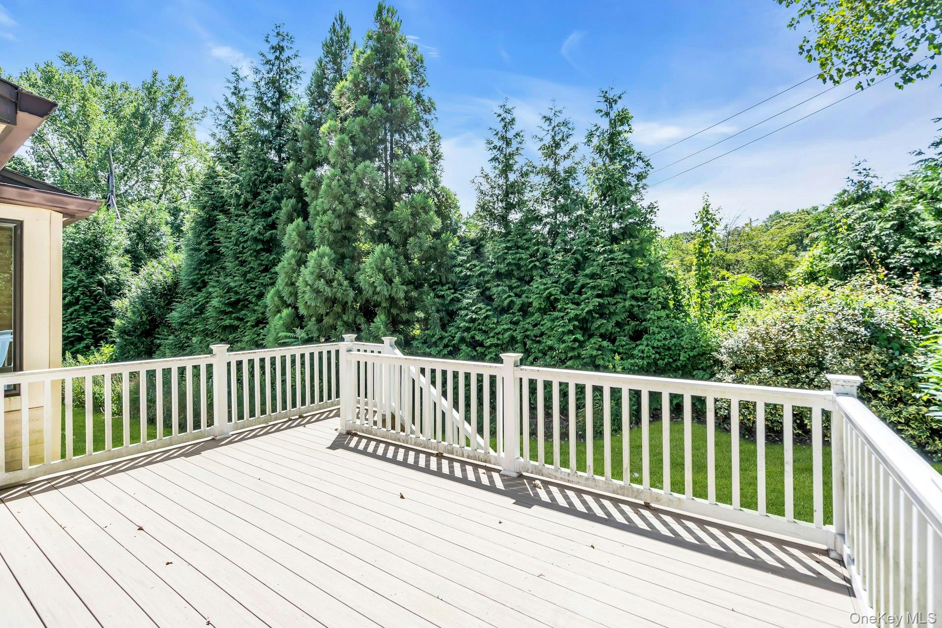 211 Hornbill Drive Property Photo 25