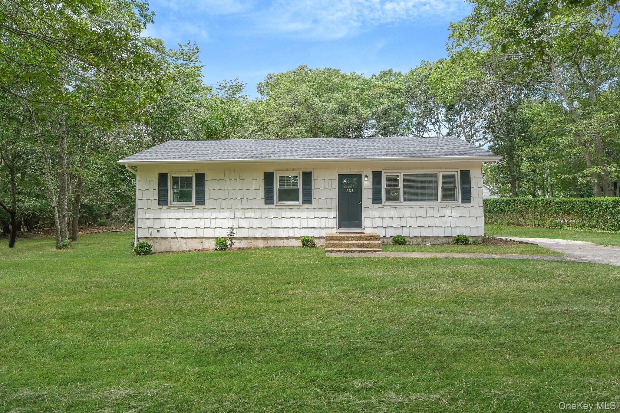 267 Accabonac Road Property Photo 1