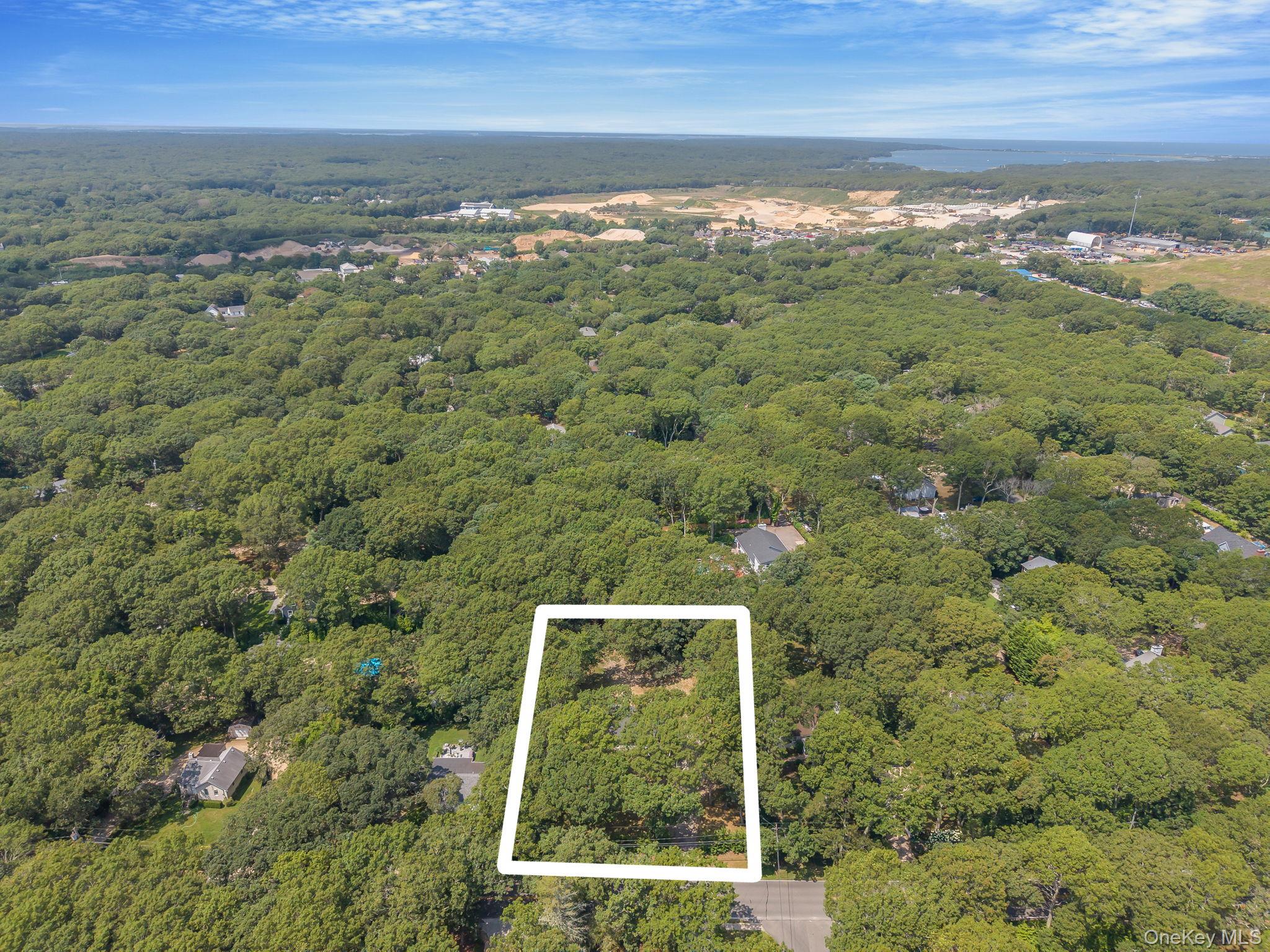 267 Accabonac Road Property Photo 33