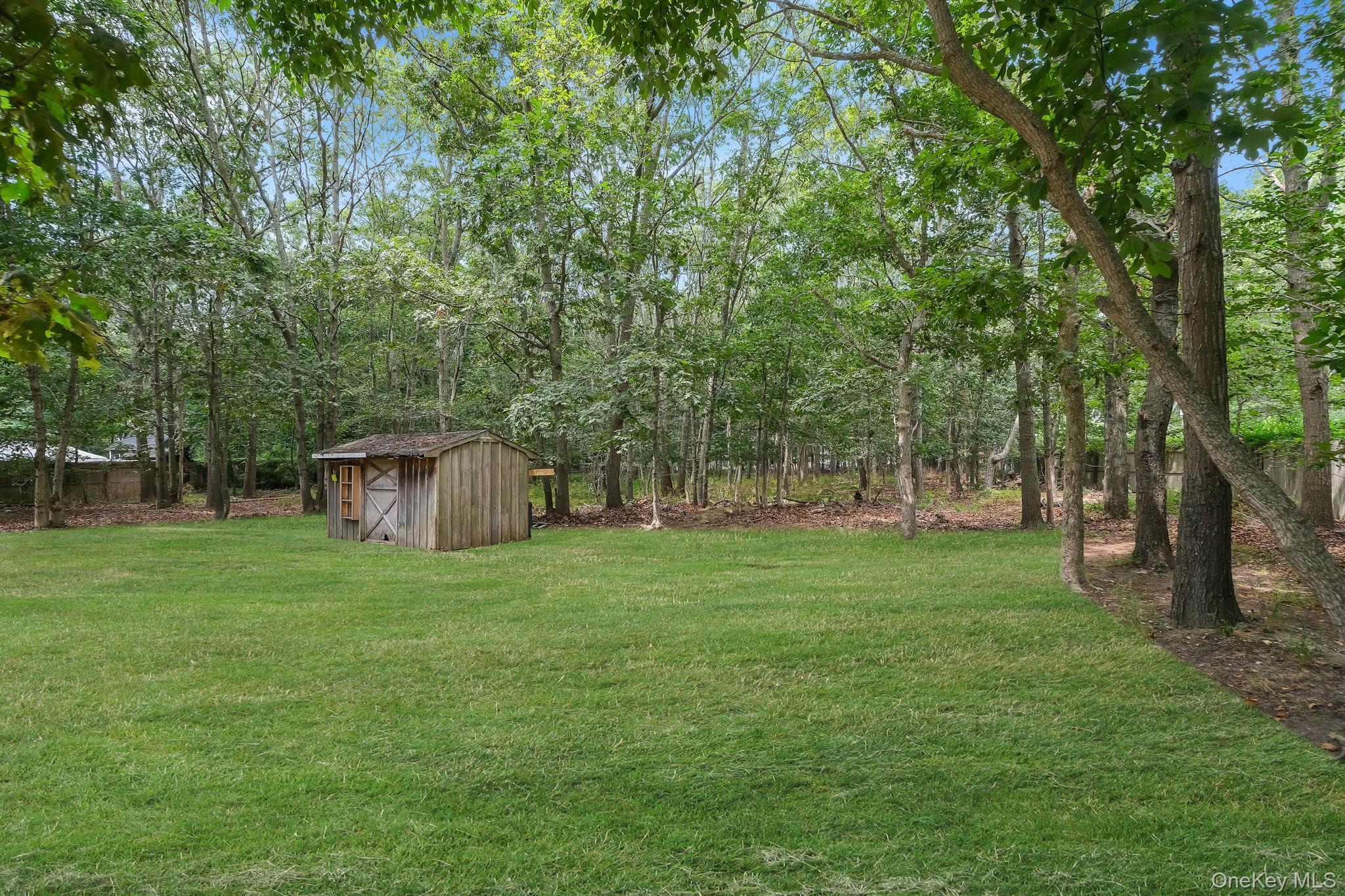 267 Accabonac Road Property Photo 37