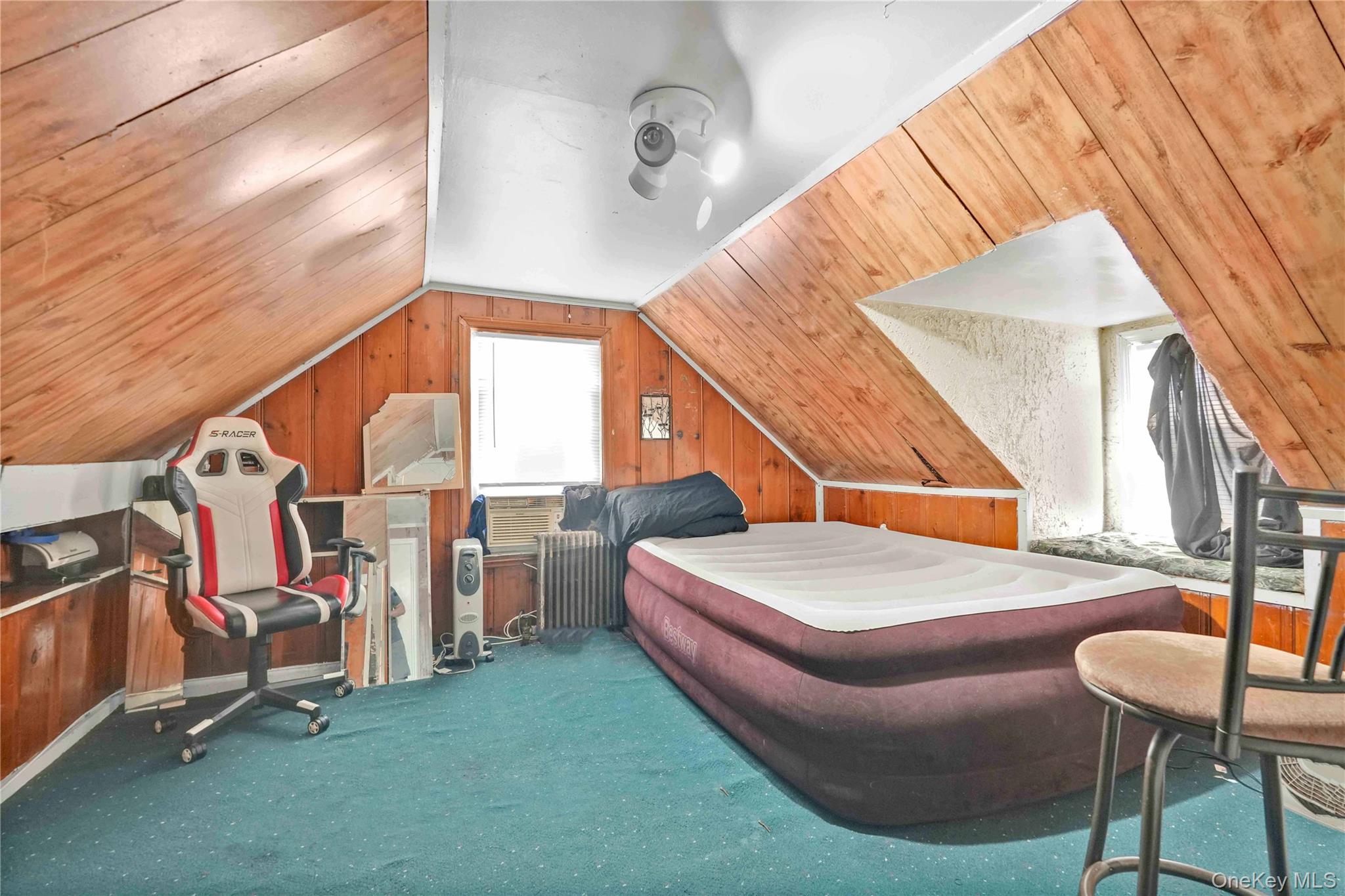 2347 Roosevelt Avenue Property Photo 14