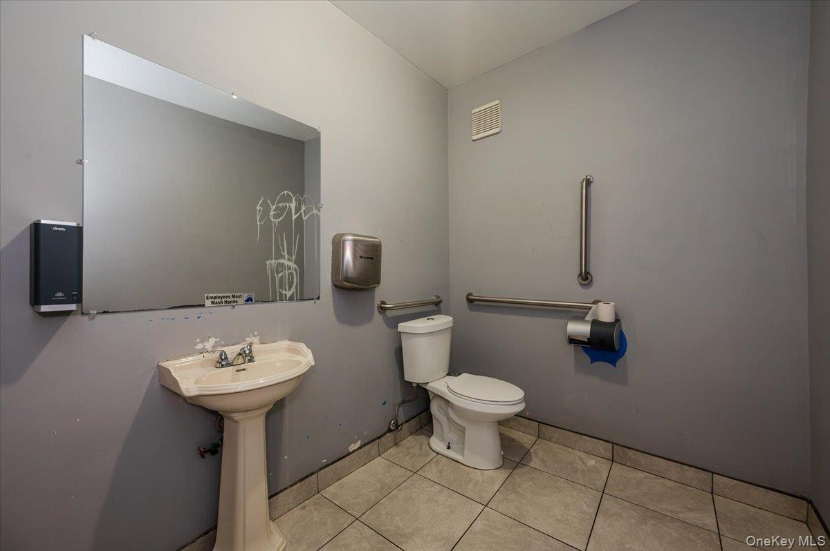 204 Ashburton Avenue Property Photo 17